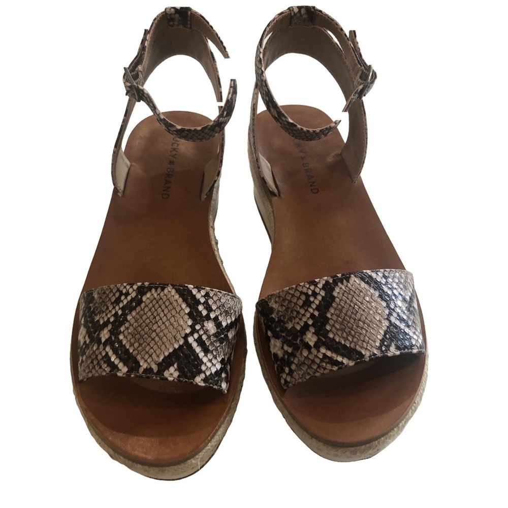 Lucky Brand Jeneka Size 8.5 espadrilles faux leather snake print platform wedge